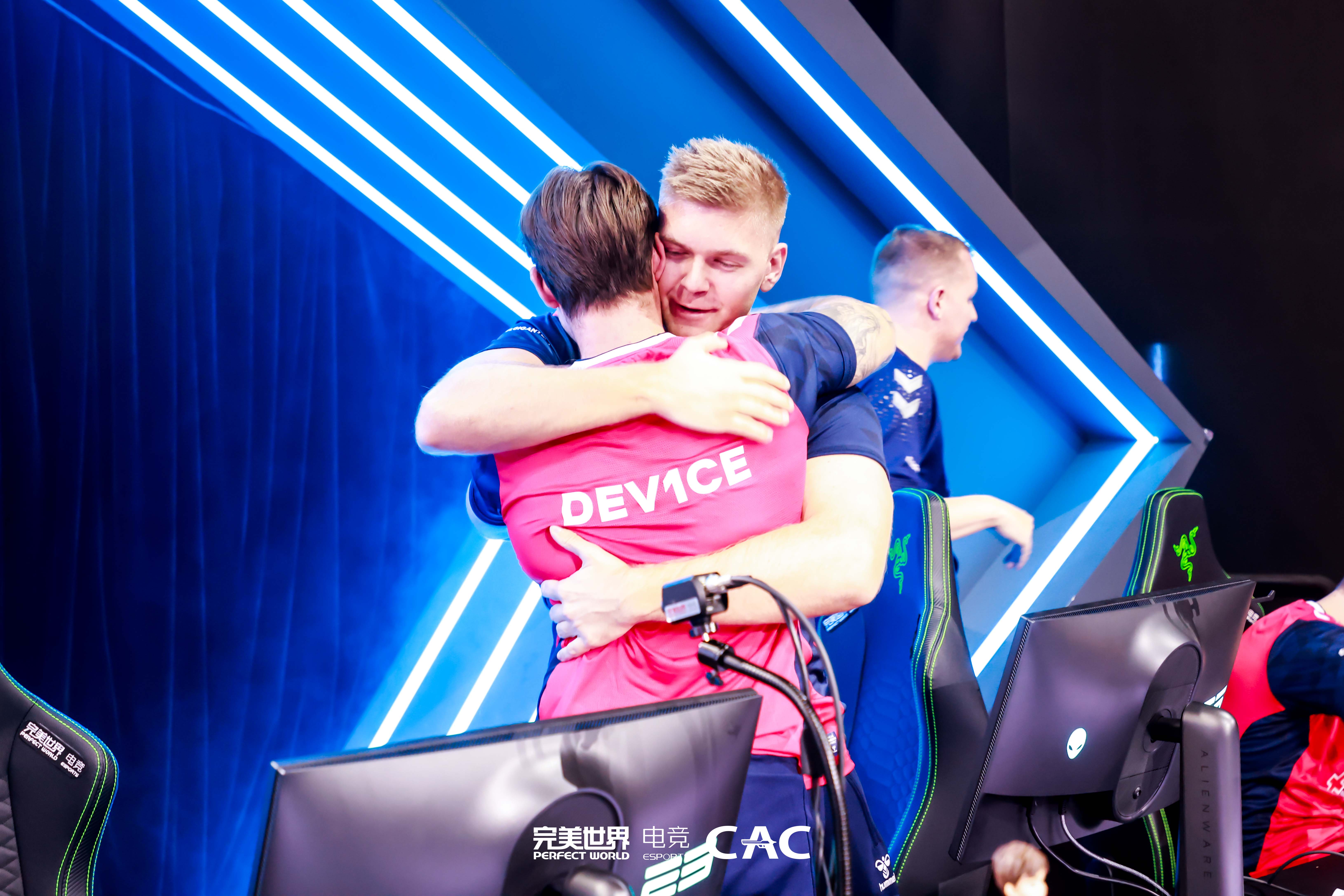 PG-穆古鲁扎赛事官方发布挺进下一轮新规，C9争议不断！的简单介绍