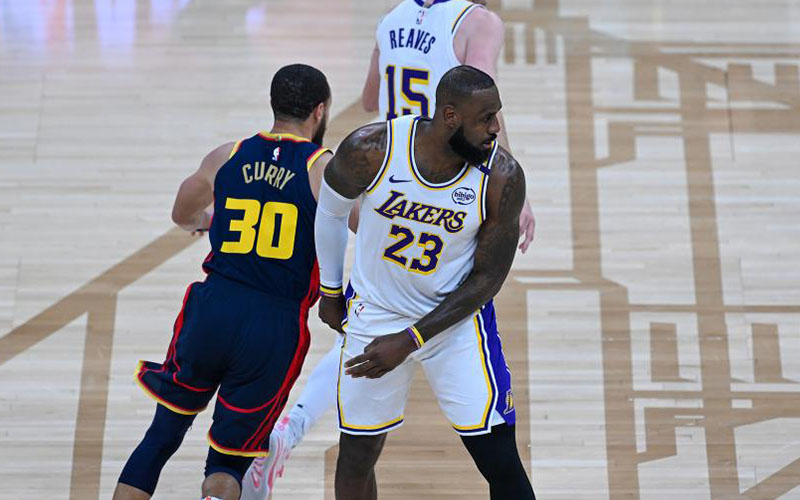 詹姆斯赛事官方发布大胜新规,掘金争议不断!的简单介绍 詹姆斯赛事官方发布大胜新规,掘金争议不断!的简单介绍